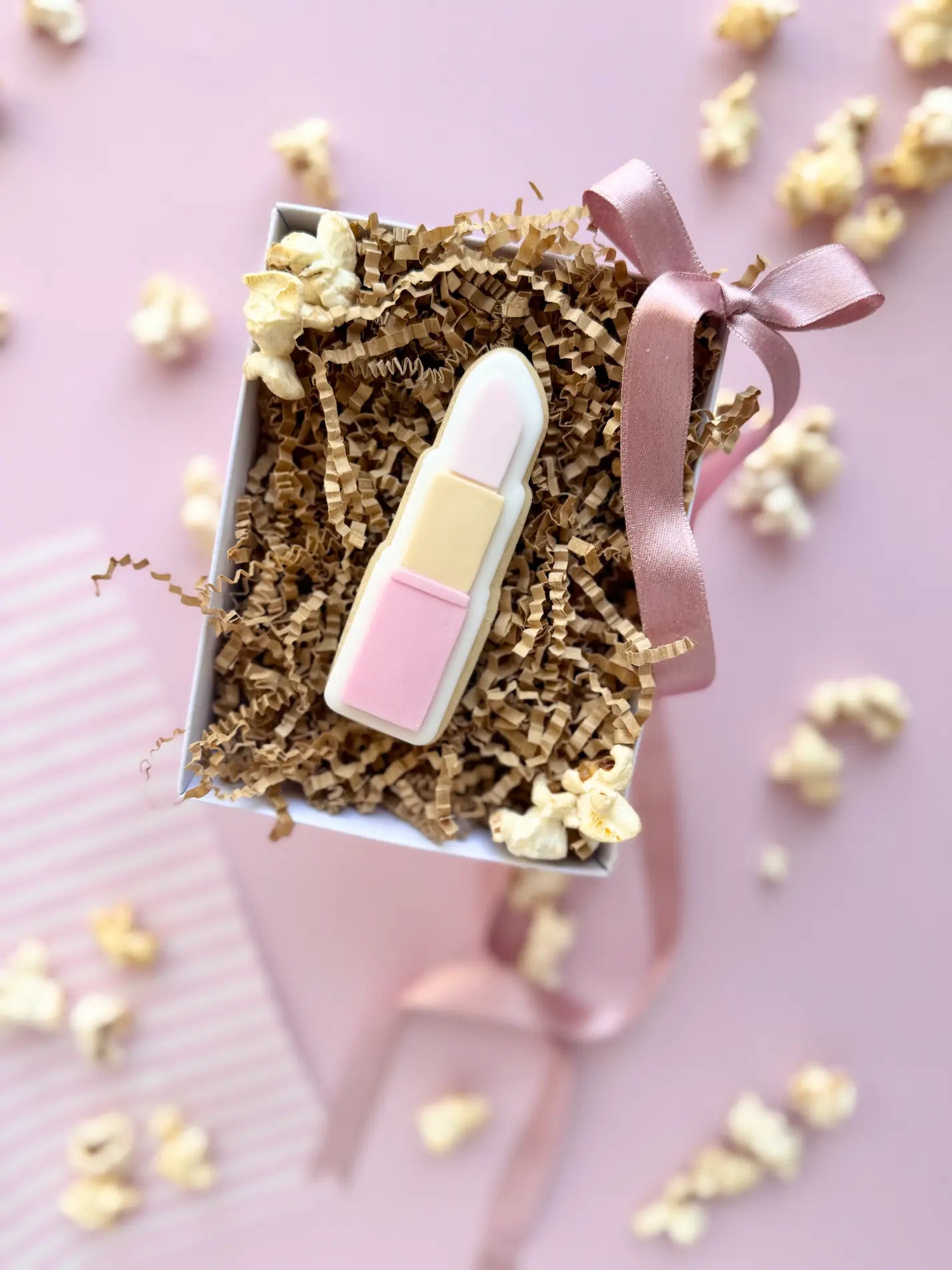 Danis Drip cookie cutter ausstecher beauty lippenstift spa