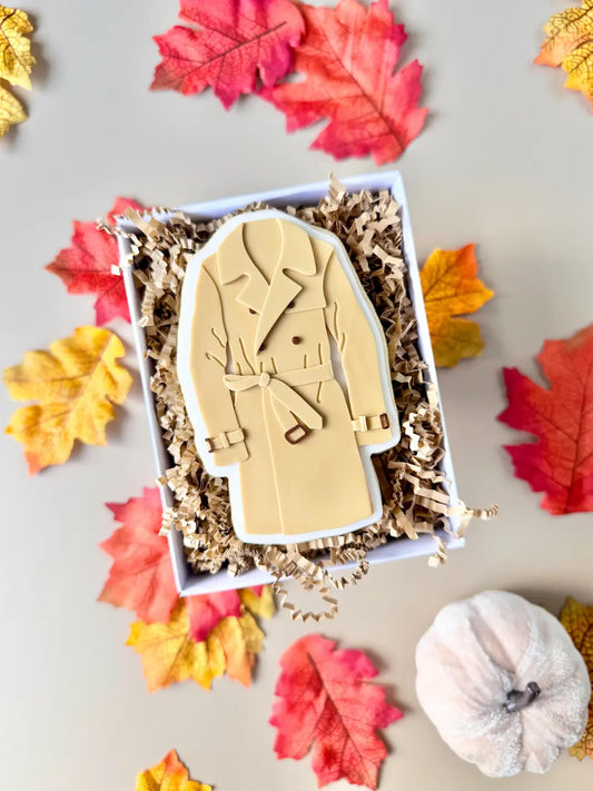 Trenchcoat – Cookie Cutter & Stempel