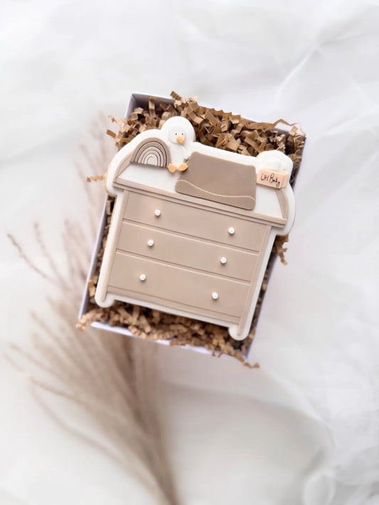 Danis Drip COokie CUtter Stempel Wickelkommode baby oh boy backen fondant schwanger Interieur 