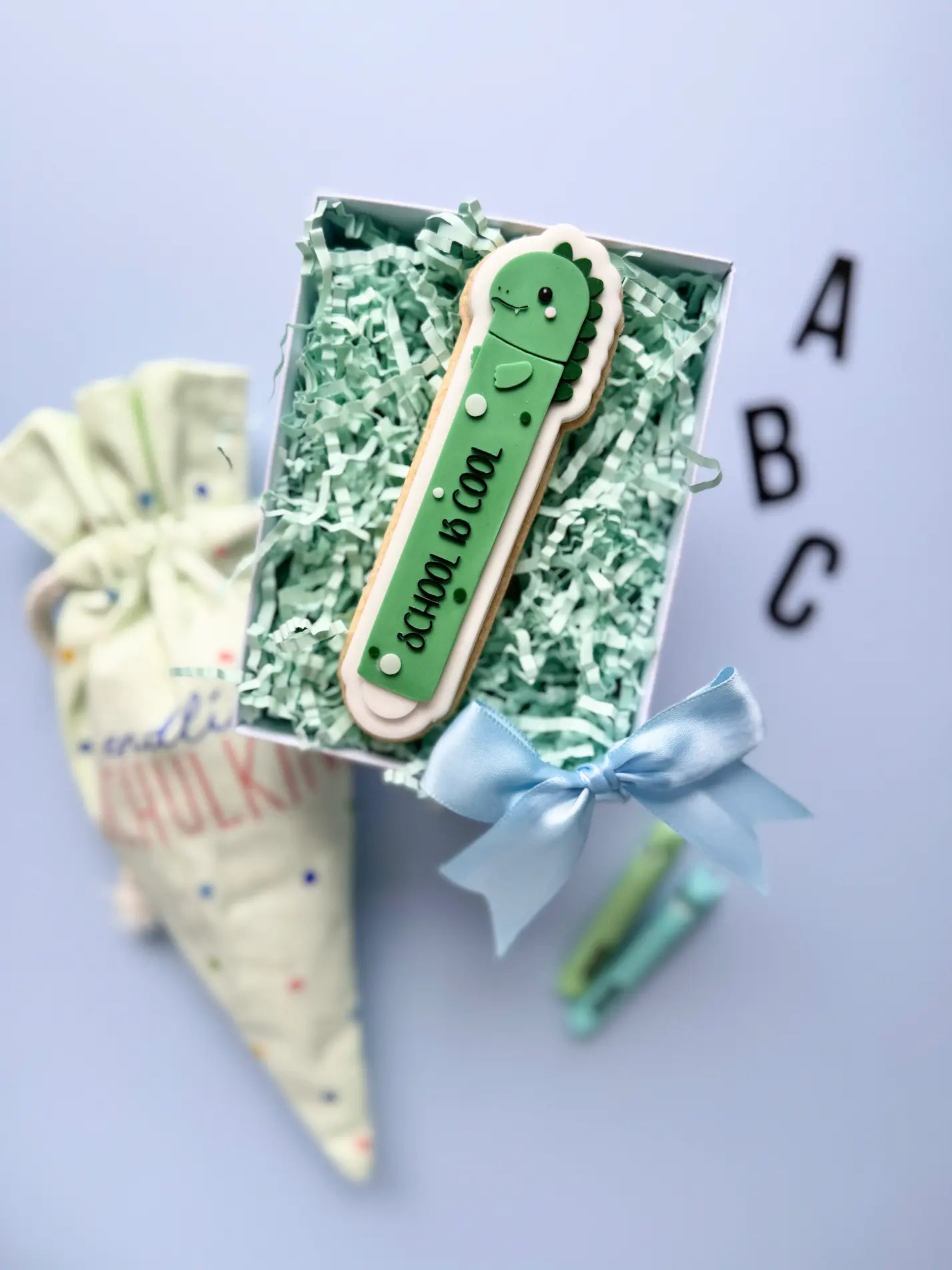 danis drip cookie cutter stempel abc einschulung erster Schultag Schulklasse lehrer schule ausstecher fondantkekse Schultüte smiley kids jungs stift ligami school is cool