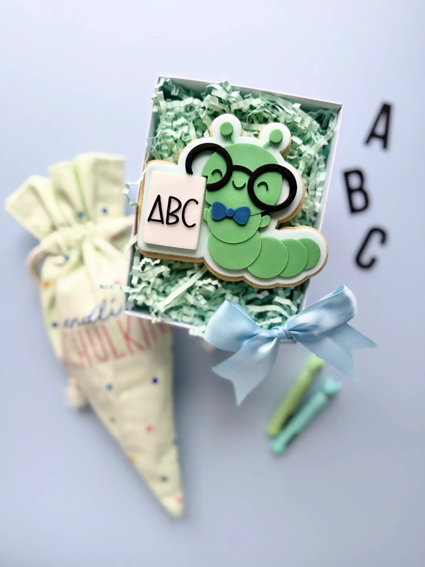 danis drip cookie cutter stempel abc einschulung erster Schultag Schulklasse lehrer schule ausstecher fondantkekse Schultüte smiley kids jungs stift ligami school is cool bücherwurm