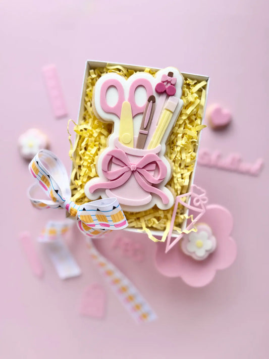 danis drip cookie cutter stempel ausstecher fondant tafel schul einschulung endlich Schulkind backen kekse party stiftbecher schleife