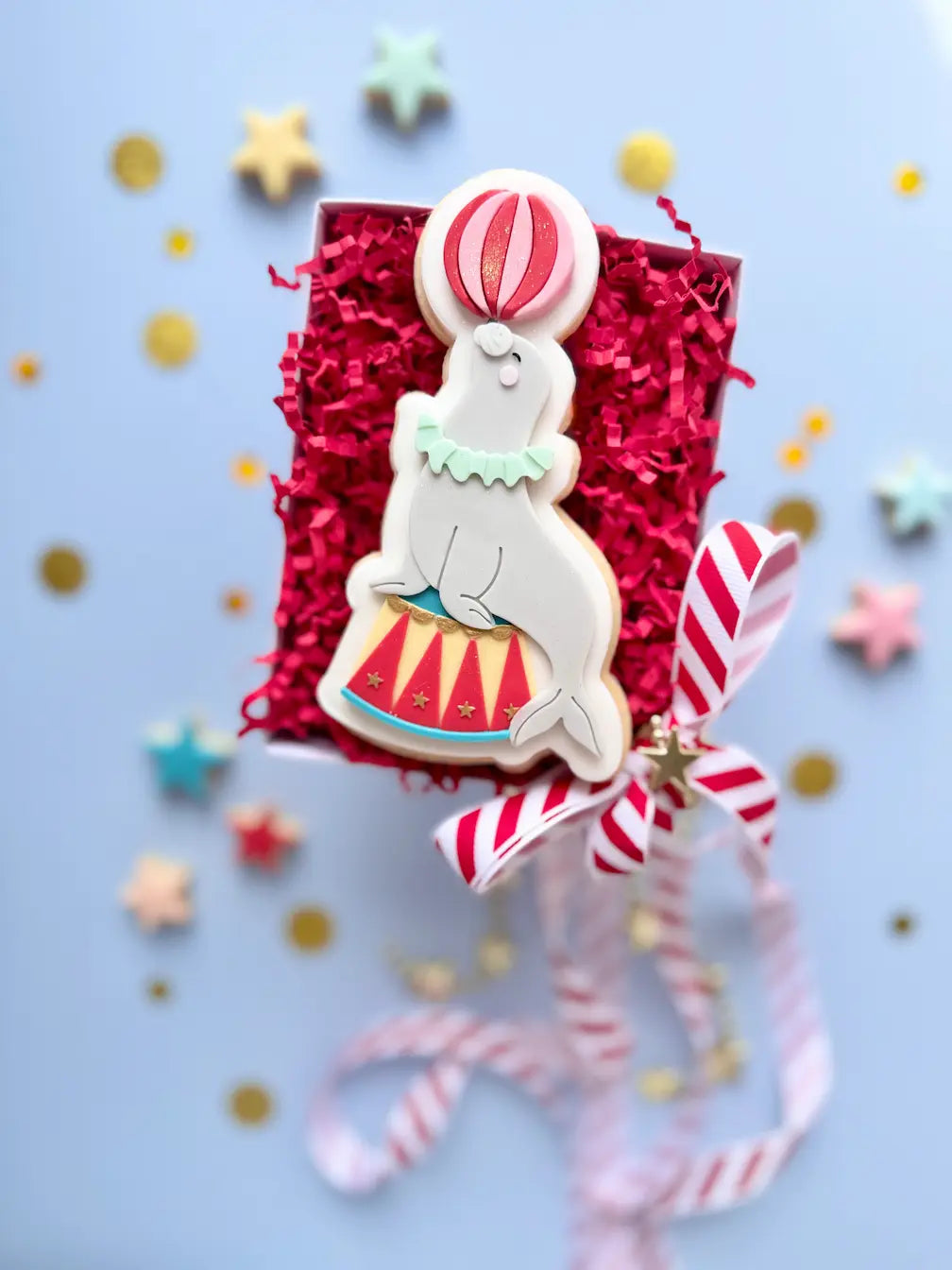 danis drip zirkusjunge zirkuazelt fondant kekse ausstecher debosser embosser manege tiere spaß  ticket löwe clown partyhut cute robbe seehund